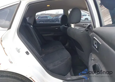 2015 Nissan Altima 2.5/2.5 S/2.5 Sl/2.5 Sv из США, поврежденный, VIN 1N4AL3AP2FC253830